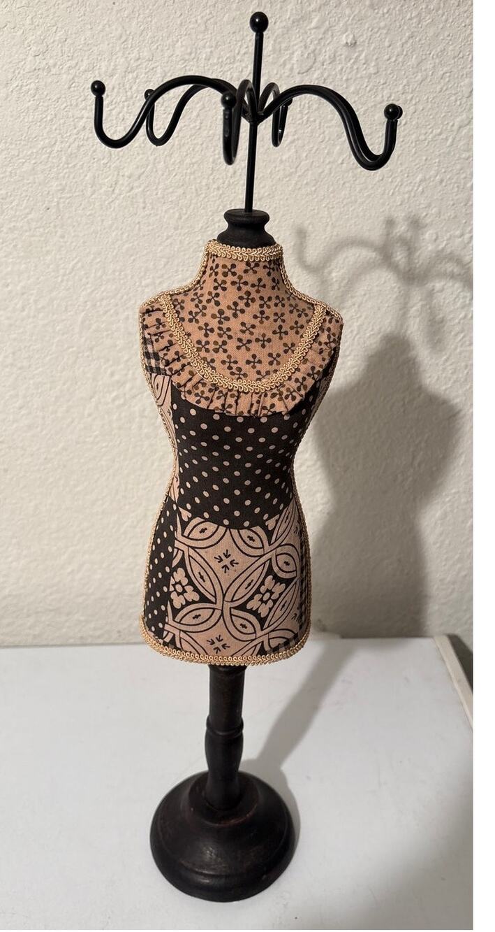 Jewelry Organizer Cloth Mannequin Wood Base 19" Tall